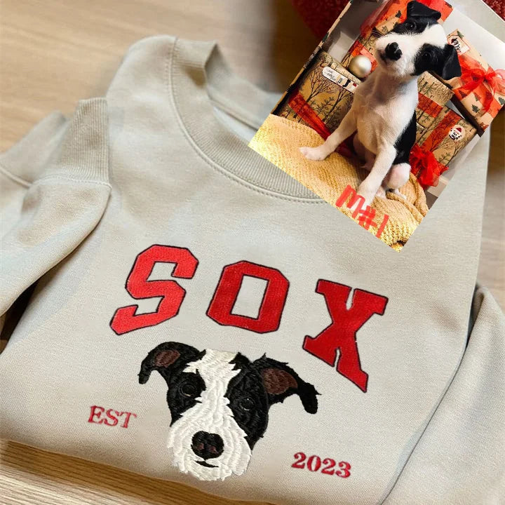 Moletom Estilo College com Bordado do Seu Dog | Leve seu Melhor Amigo no Peito
