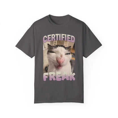 Camiseta Vintage Personalizada com Certificado Freak Cat | Camiseta Engraçada com Humor para Animais de Estimação