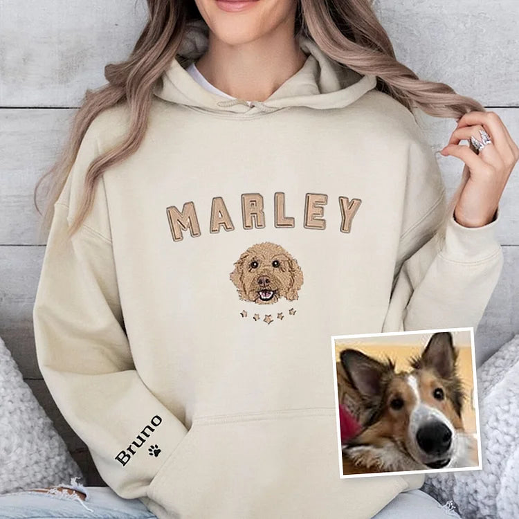 Moletom Pet Bordado com Nome Personalizado | Rosto do Seu Pet no Peito Detalhe com Nome na Manga