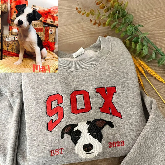 Moletom Estilo College com Bordado do Seu Dog | Leve seu Melhor Amigo no Peito