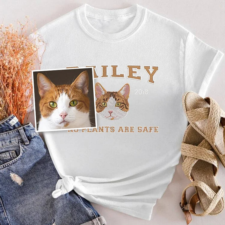 Camiseta e Moletom Personalizado In My Dog Mom Era | Nome e Rosto do Pet Estilo College